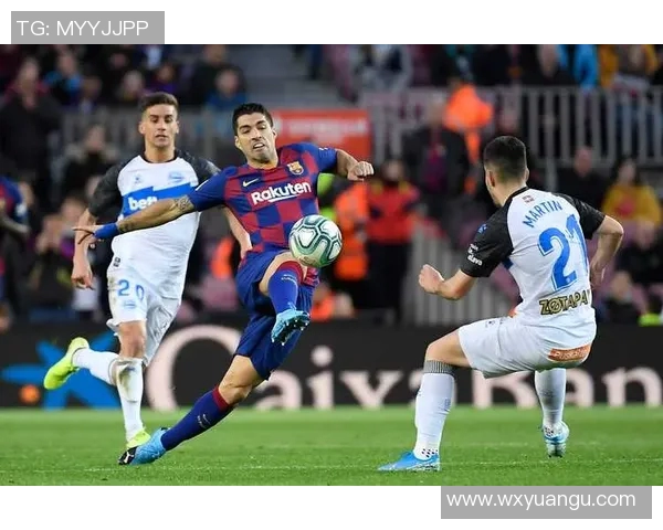 巴萨主场迎战阿拉维斯争夺西甲积分榜重要胜利